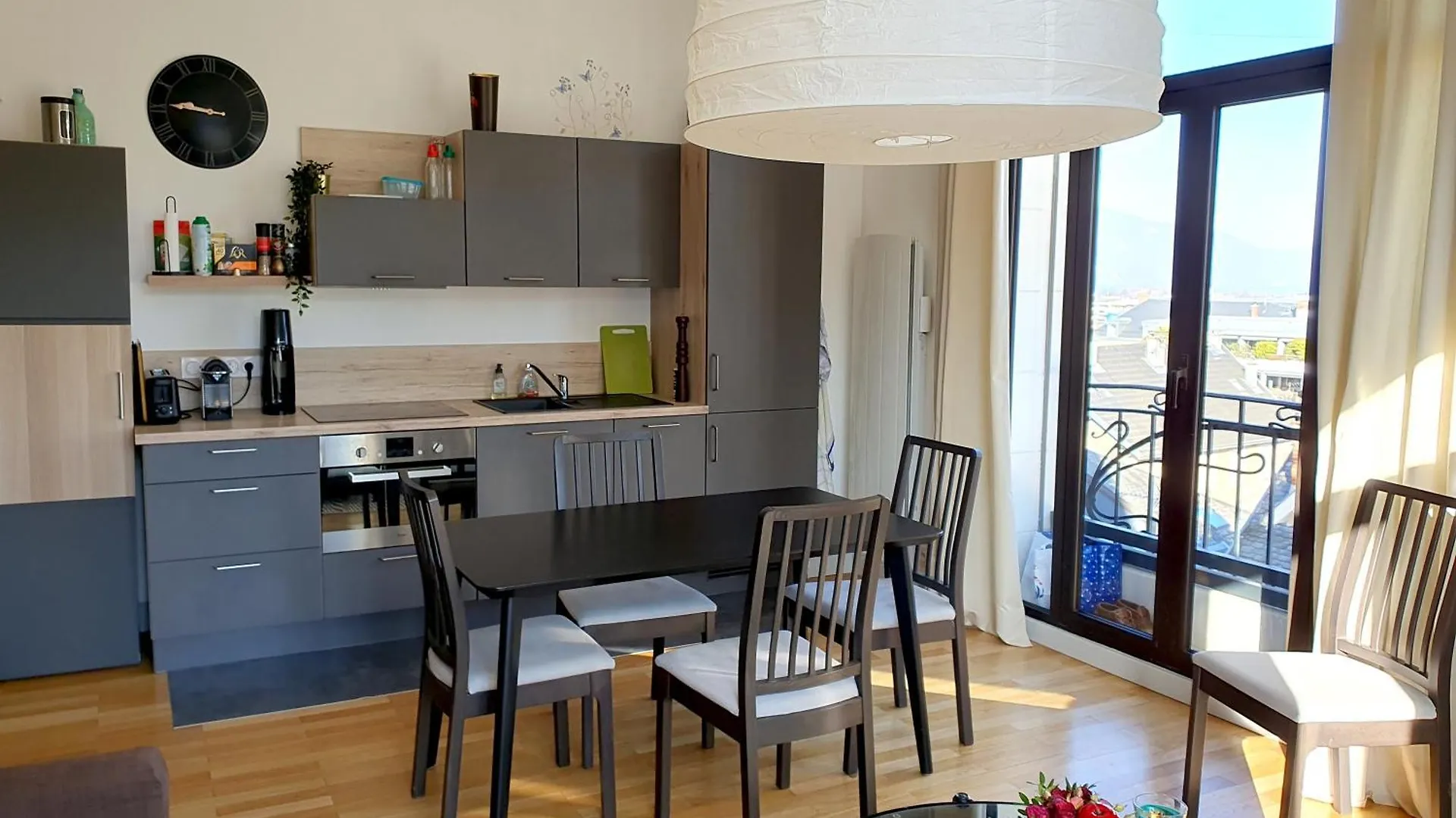 Appartement T3 Astoria Grand Lac Hyper Centre Aix-les-Bains